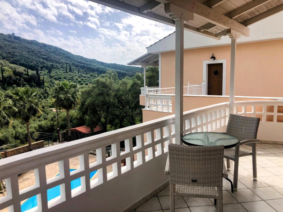 Aparthotel Golden Sun Parga Exterior foto