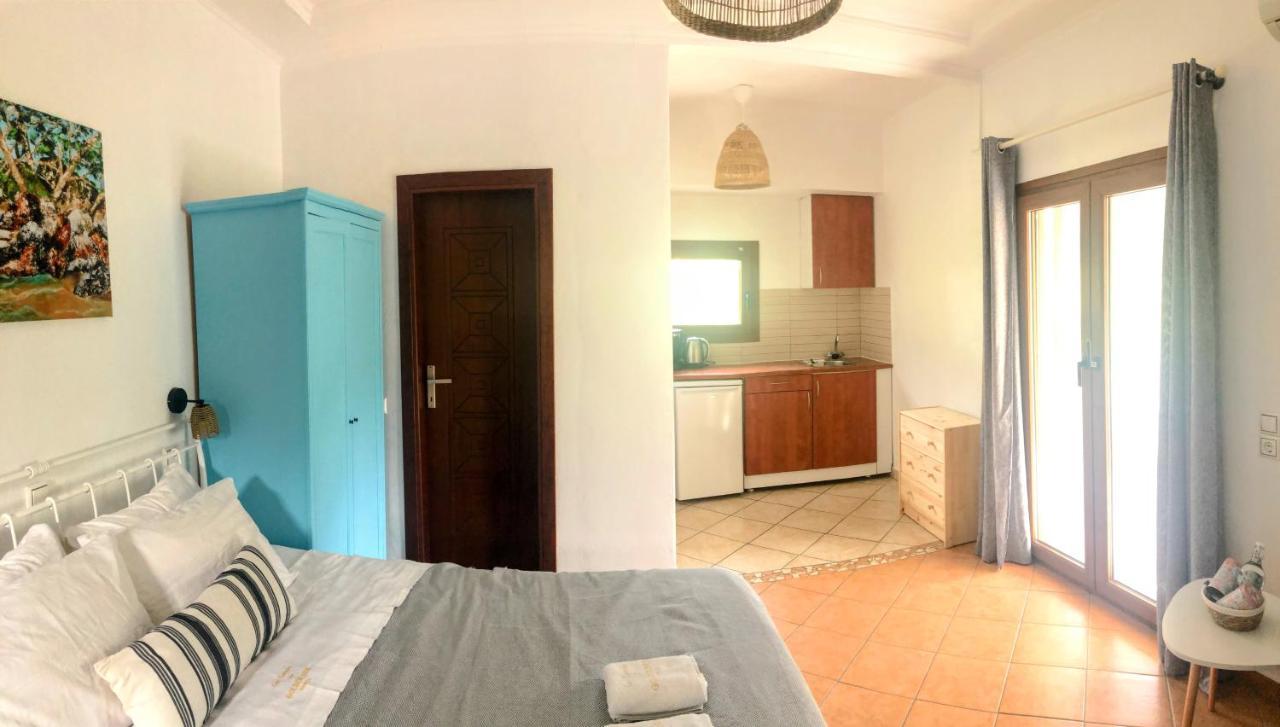 Aparthotel Golden Sun Parga Exterior foto