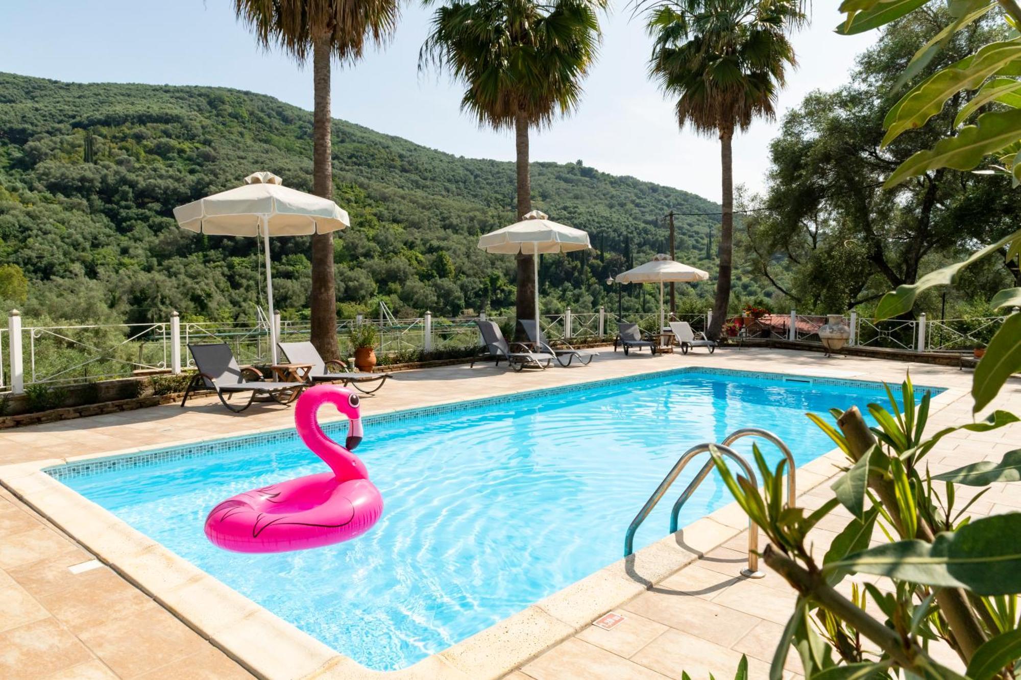 Aparthotel Golden Sun Parga Exterior foto