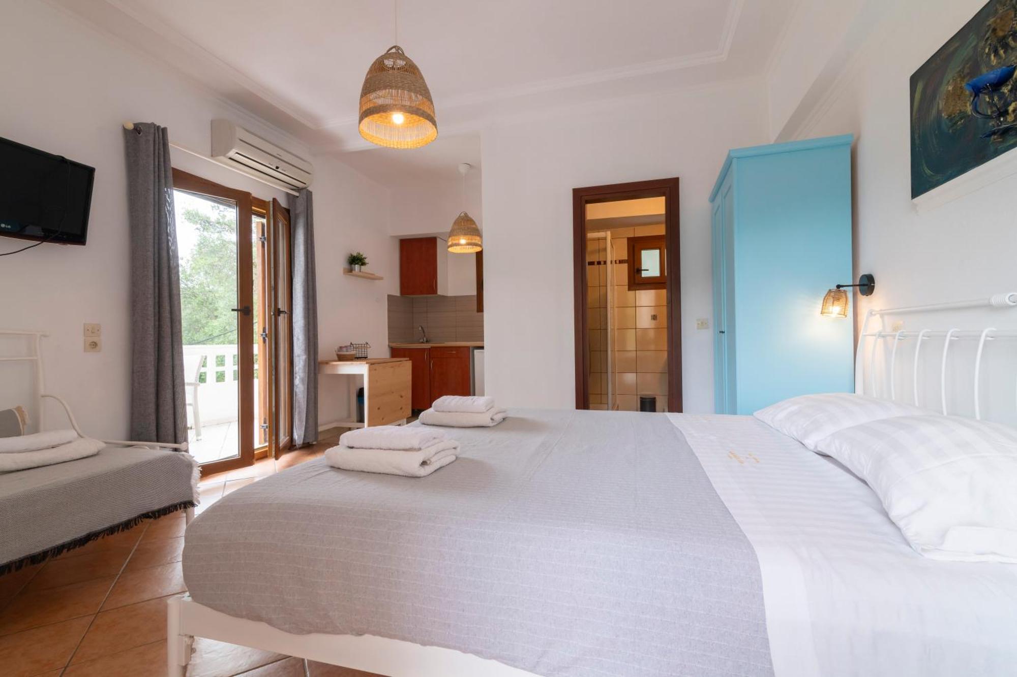 Aparthotel Golden Sun Parga Exterior foto